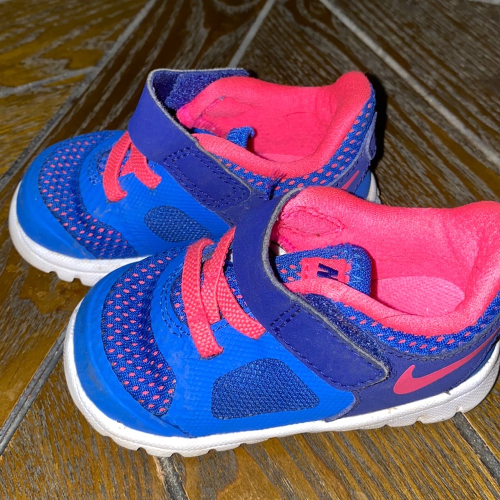 Toddler girl Nikes